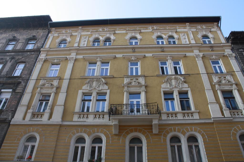 Alessia Apartment City Center بودابست المظهر الخارجي الصورة